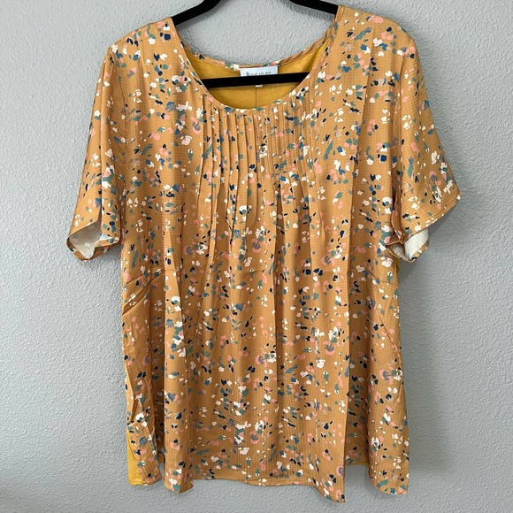 Abstract Dot Print Pleated Short Sleeve Contrast Womens Plus Size Golden Blouse - Picture 2 of 9